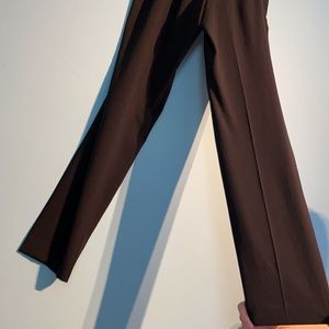 NWT Theory Theskyiens tapered leg pants